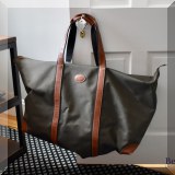 H06. Large Longchamp bag. 